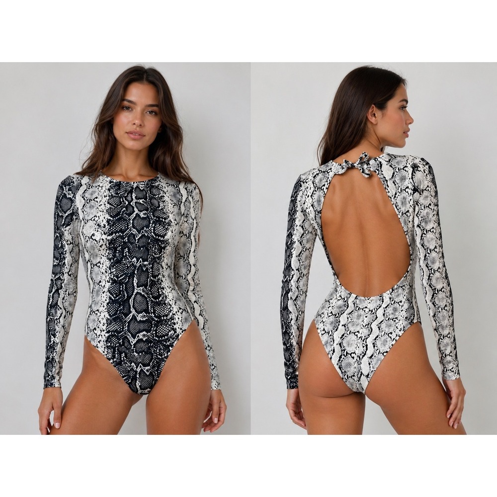 Vince Camuto Snakeskin Print Long Sleeve Open Back Bodysuit Grey Black Medium